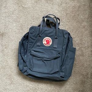 Fjrallrevan kanken bag medium size